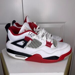Jordan 4 “Fire Red”